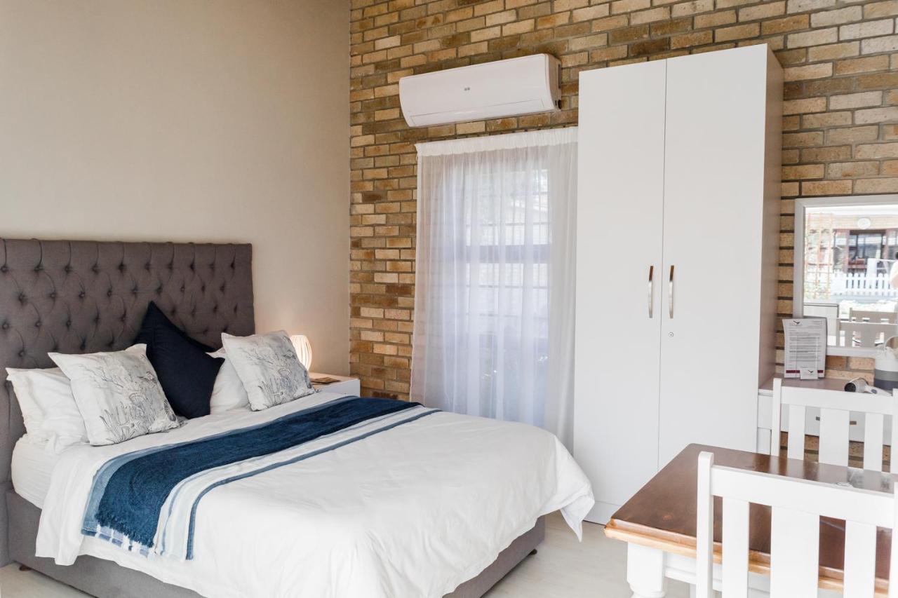Wagtails Guest House Port Elizabeth Esterno foto