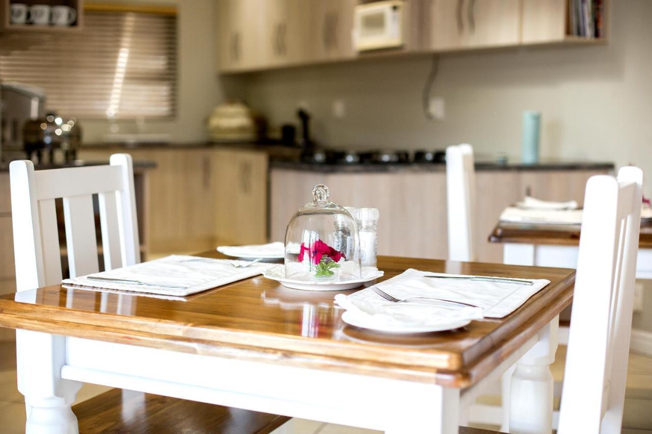 Wagtails Guest House Port Elizabeth Esterno foto